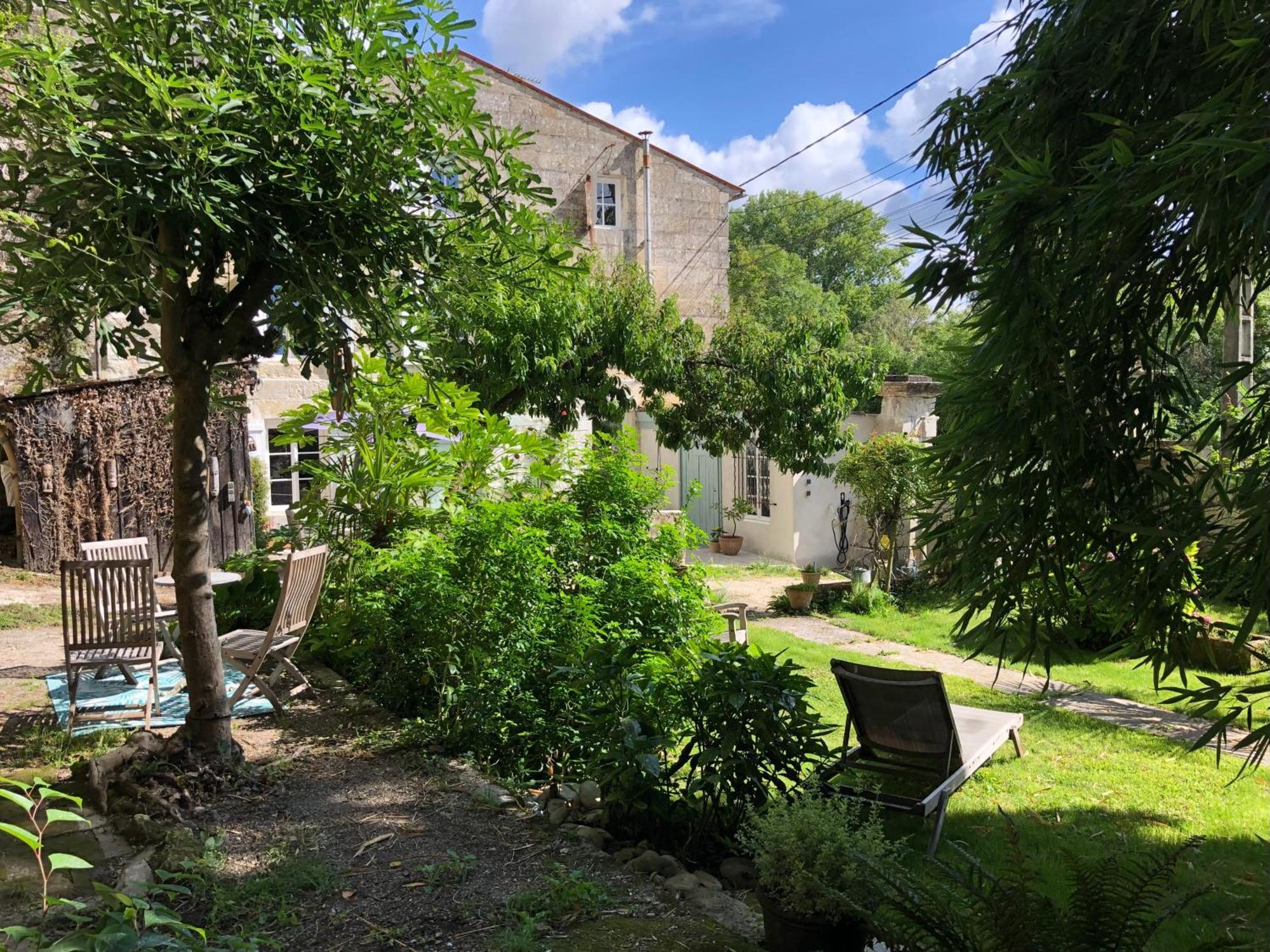 桑特L'Heure Bleue住宿加早餐旅馆 外观 照片